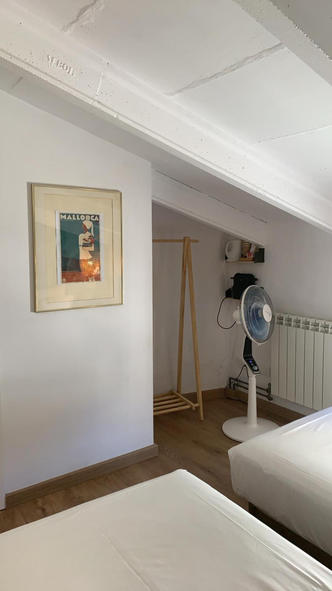 Casa Caimari Guest House, For Mountain Lovers! الغرفة الصورة